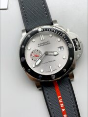 Panerai Submersible Quarantaquattro PAM1681 Luna Rossa 44MM(1;1Super Clone) - Image 2