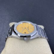 Audemars Piguet Royal Jumbo Oak Extra Thin 1:1 Superclone - Image 5