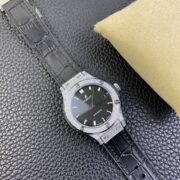 1:1 Super Clone Women’s Hublot Classic Fusion 38mm - Image 5