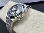 1:1 Super Clone Vacheron Constantin Overseas Multifunction Watch - Image 6